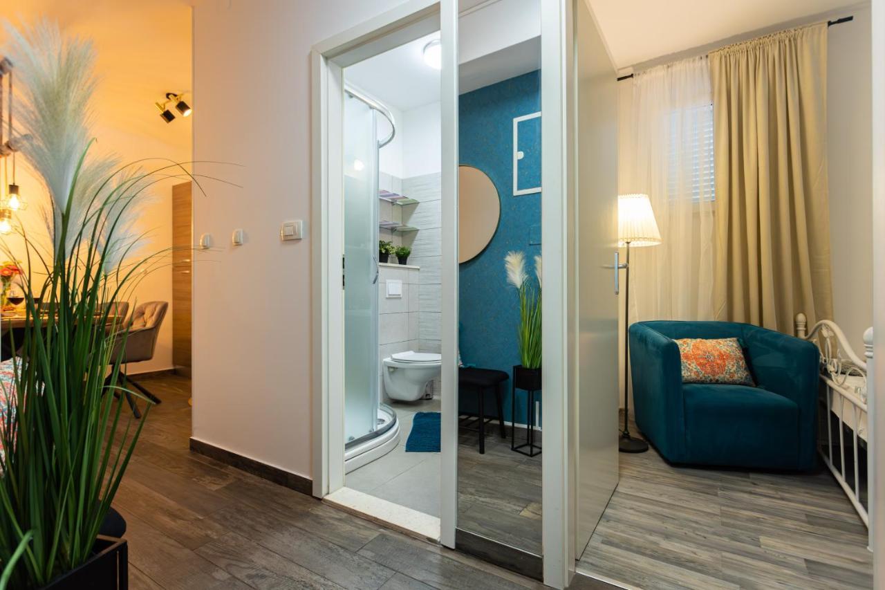 Oasis Luxury Apartment With Terrarce And Jacuzzi Split Luaran gambar