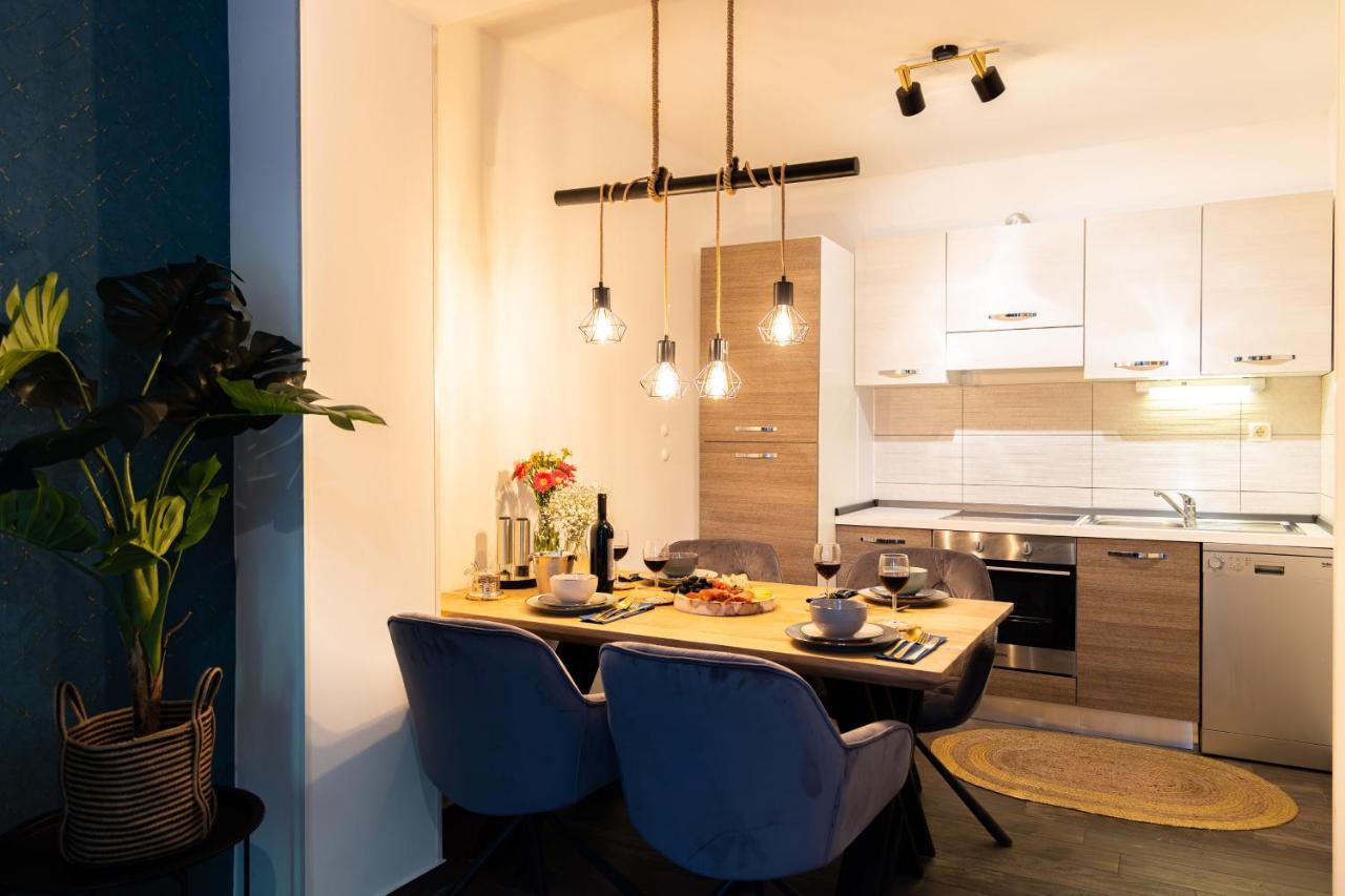 Oasis Luxury Apartment With Terrarce And Jacuzzi Split Luaran gambar