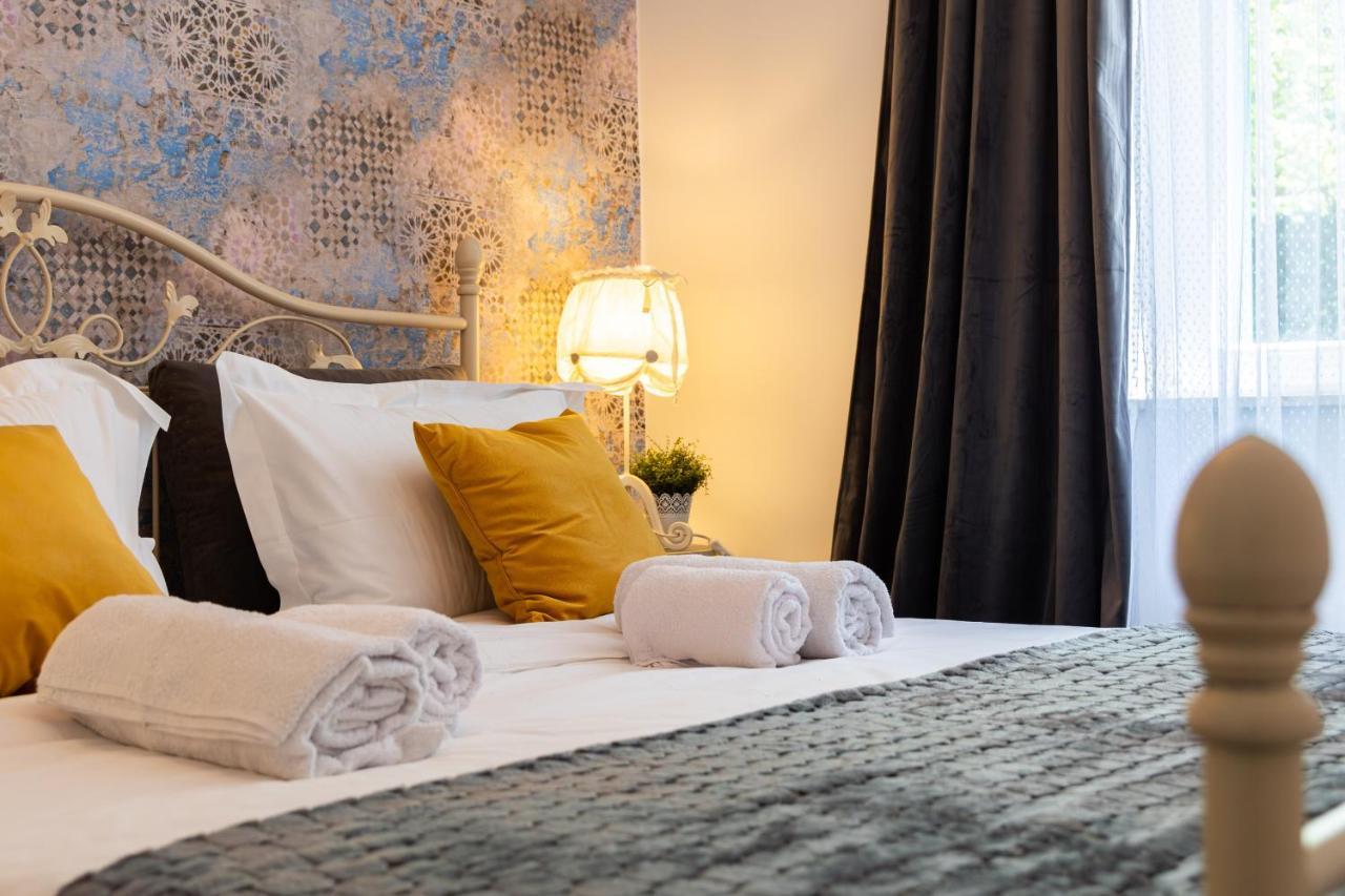 Oasis Luxury Apartment With Terrarce And Jacuzzi Split Luaran gambar